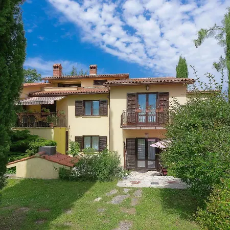 Mariza-2 By Interhome * Vinež