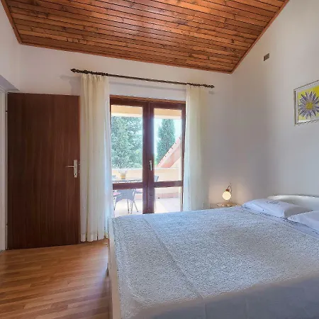 Appartamento Mariza-2 By Interhome Vinež
