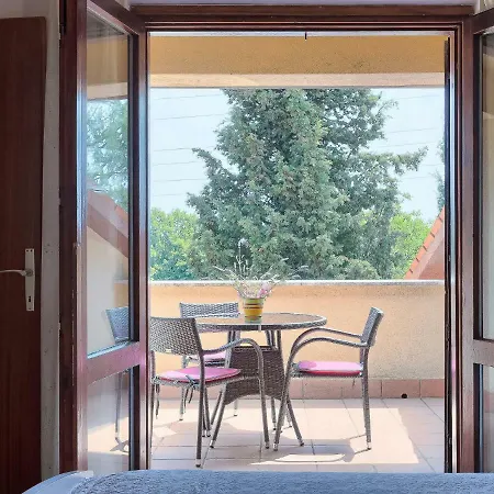 Appartamento Mariza-2 By Interhome