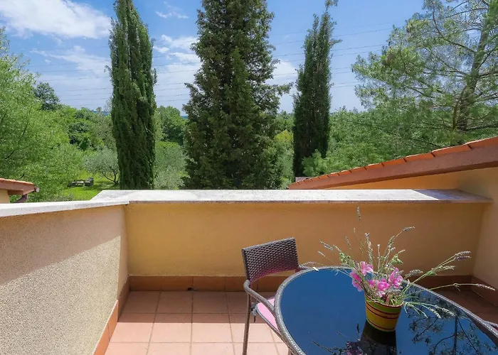 Mariza-2 By Interhome