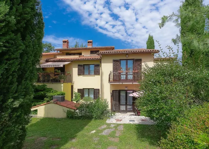 Mariza-2 By Interhome * Vinež